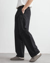 Avslappnade byxor med elastiskt midjeband och jeansliknande look