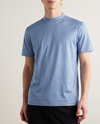 Glansig t-shirt med rund hals